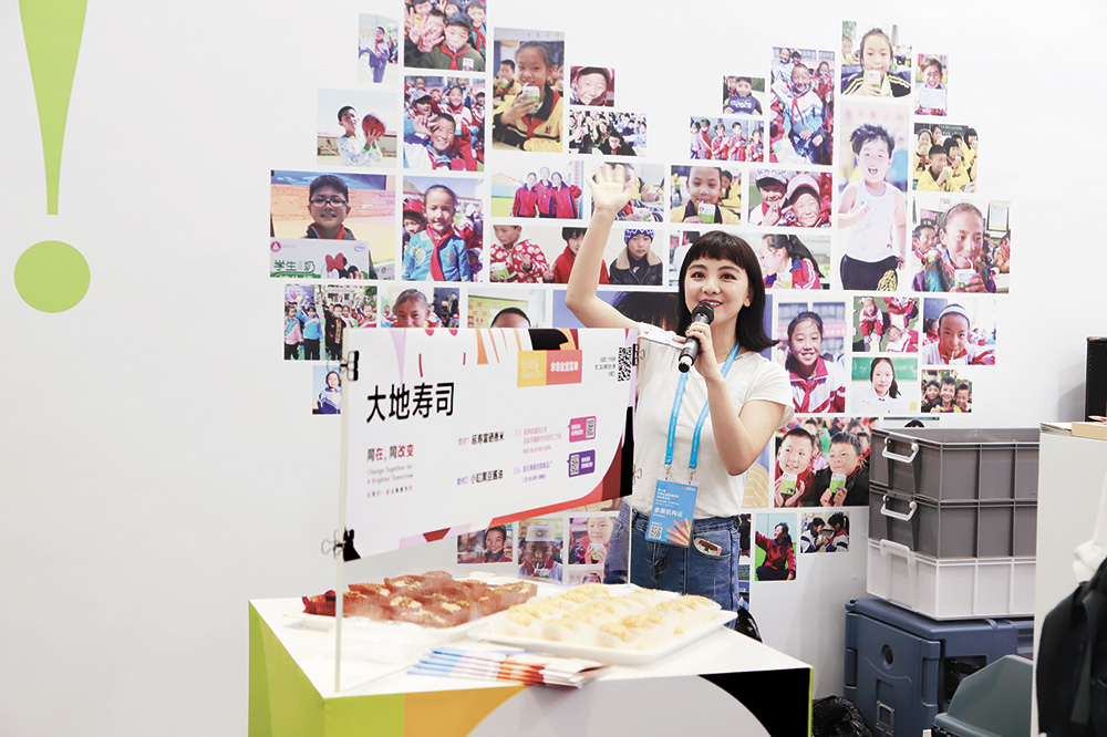 1B2-1000.jpg 1B2-1000.jpg