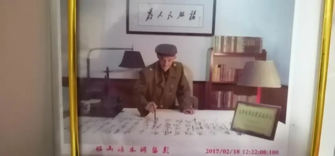 1.jpg