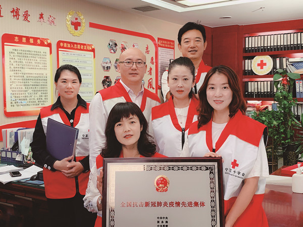 4b2_大图.jpg 4b2_大图.jpg