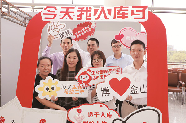 4b1_大图.jpg 4b1_大图.jpg