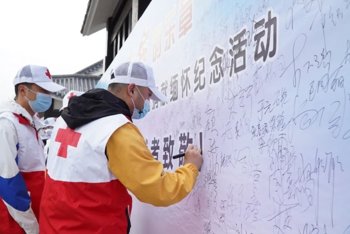 图片4.jpg 图片4.jpg