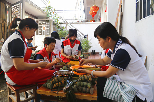 2b1_大图.jpg 2b1_大图.jpg