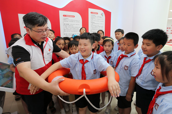 2b1_大图.jpg 2b1_大图.jpg