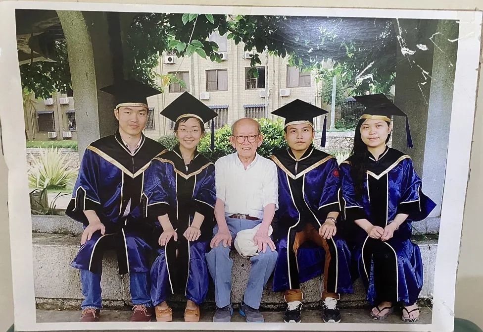 图片5.jpg 图片5.jpg