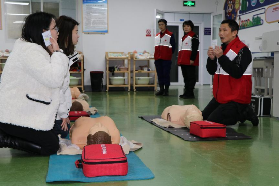湖南省红十字会与湖南劳动人事职业学院签署合作协议454.png 湖南省红十字会与湖南劳动人事职业学院签署合作协议454.png
