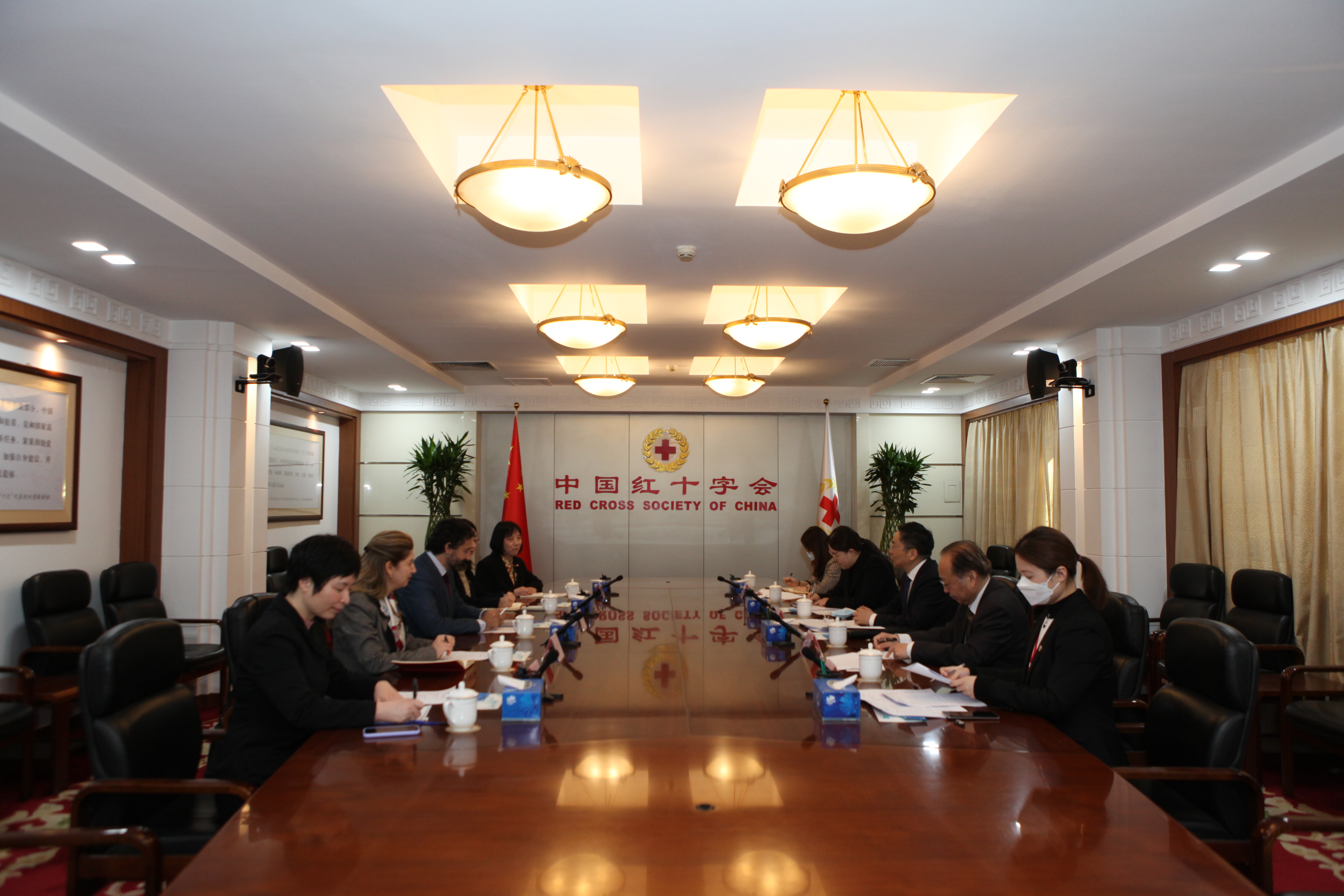 会见.JPG