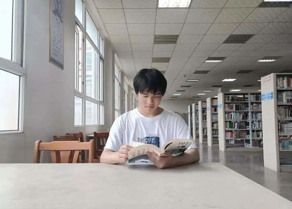 01.jpg