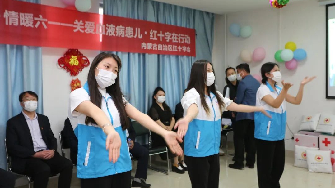 滑动组图6-内蒙03.jpg